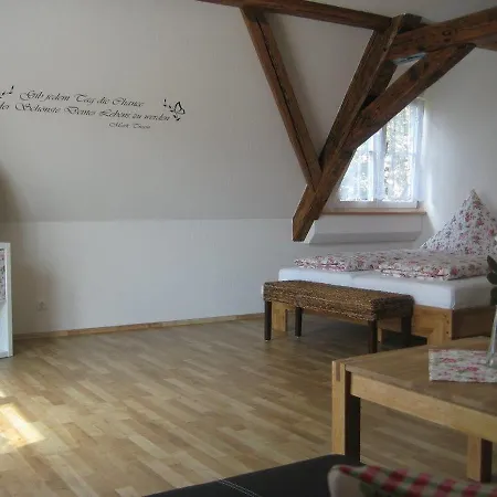 Apartment Haus Gartentraum Sommerhausen